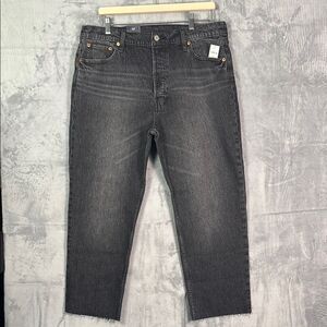 NWT New Gap Black Wash Cheeky Straight Raw Hem High Rise Size 16 Short